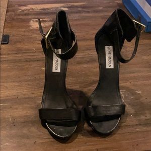 Steve Madden sandals
